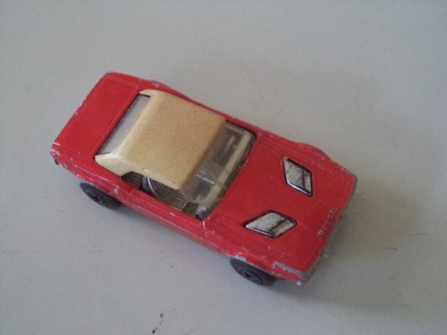 MATCHBOX ANNO 1975 DODGE CHALLENGER (PARABREZZA ROTTO) LUNGHEZZA 7 CM