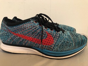 nike flyknit racer blue red