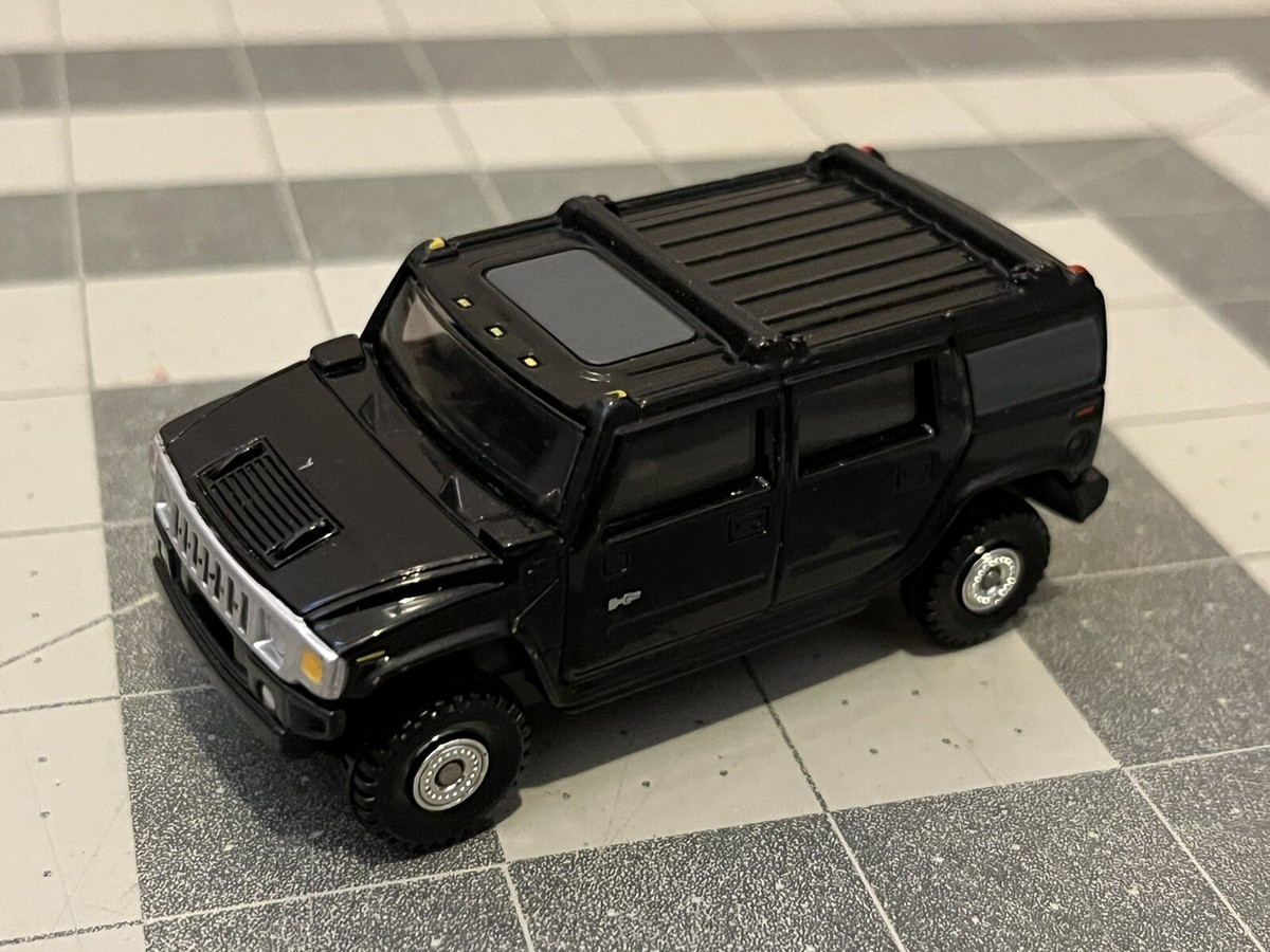 1/67 Scale 2004 Hummer H2 Wagon 4x4 Diecast SUV (Opening Rear Door