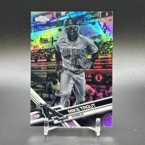 2017 Topps Chrome Mike Trout Reverse Negative Refractor #200 - LA Angels RARE SP