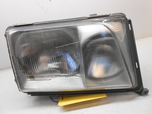 1991-95 Mercedes W124 Right Side Halogen Headlight OEM 440-1103R BA0070 - 第 1/7 張圖片