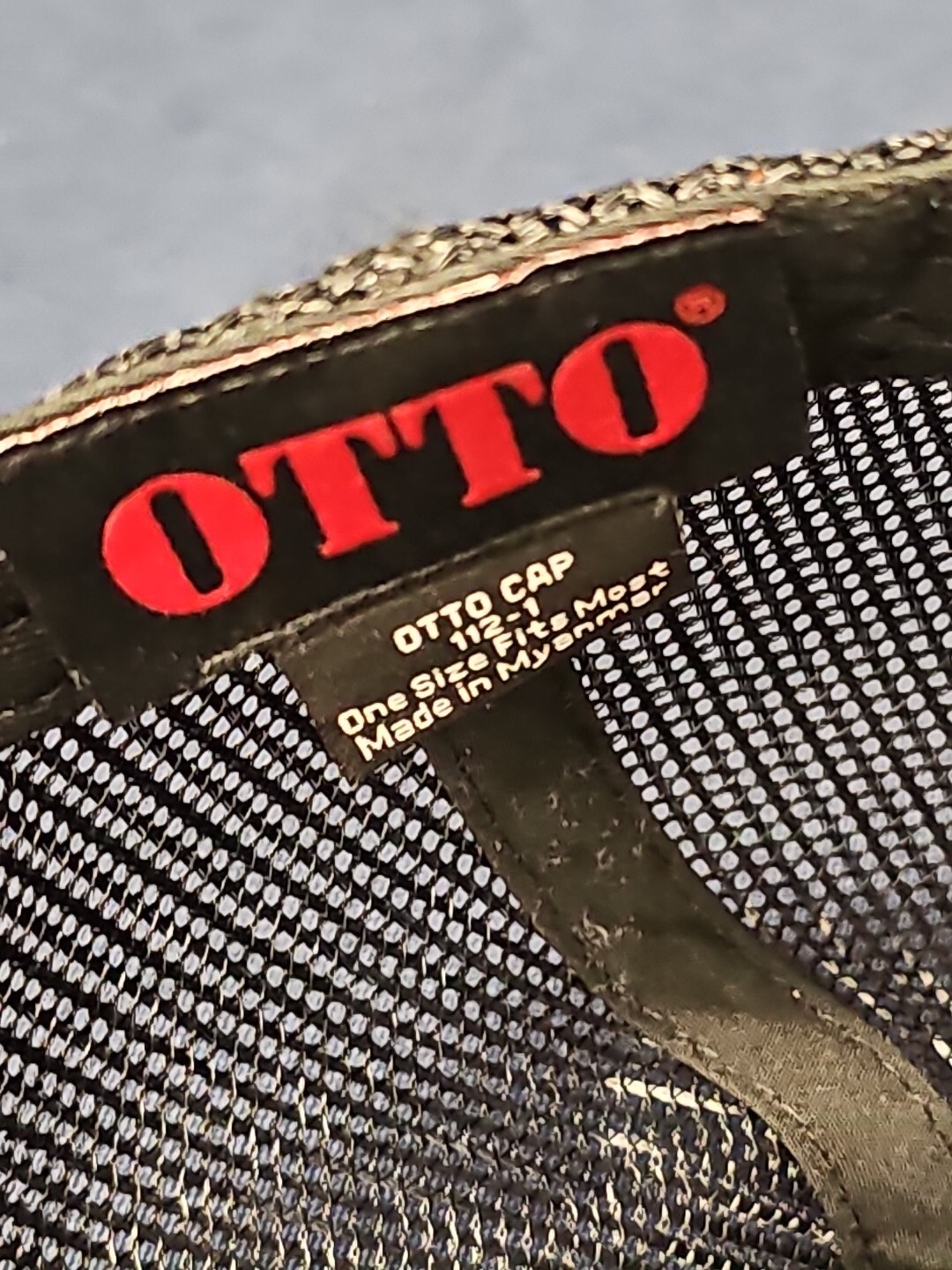 Snap-on Patch OTTO Trucker Hat Snapback Black - image 6