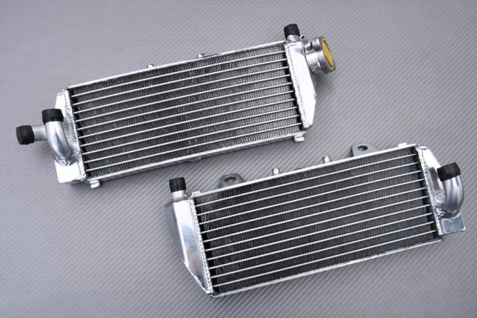 Radiateurs à eau droit gauche KTM SX 250 pour rouler sur circuit et terrain mx