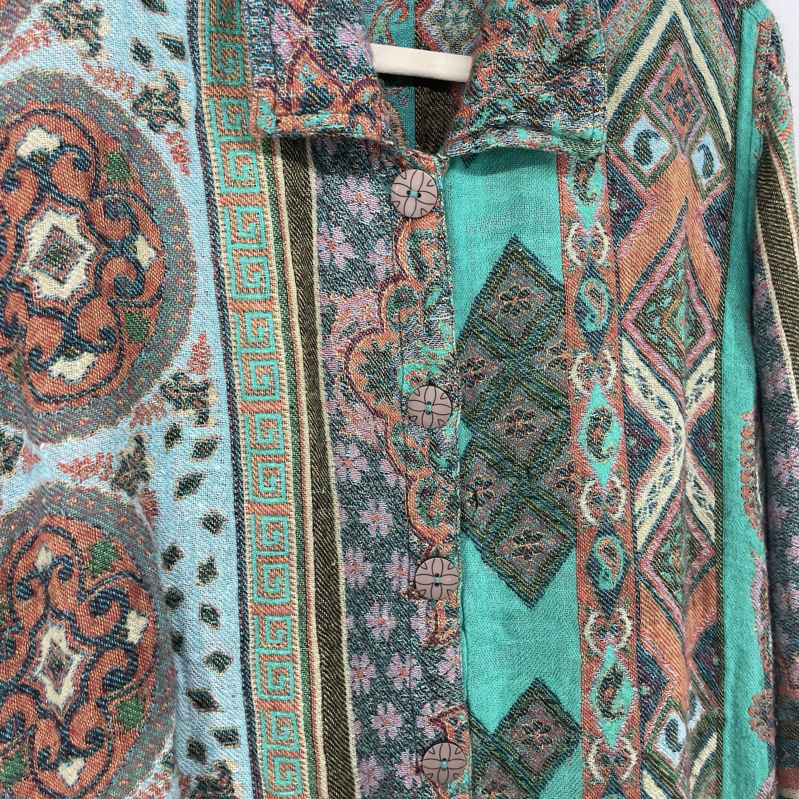 Travel Smith Size XL Patchwork Button Down Shacke… - image 3