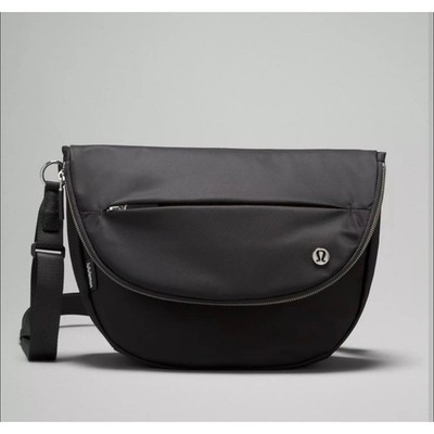 Lululemon All Night Festival Bag 5L Black silver  Trendy Crossbody