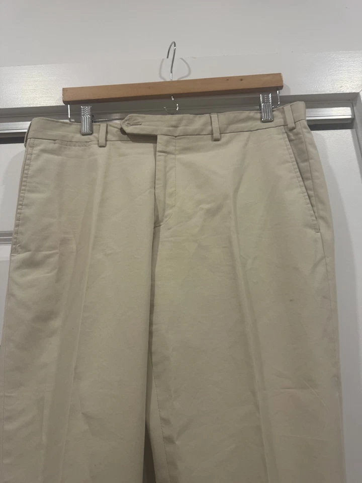 Pantalones chinos informales rectos delanteros planos beige Luciano Barbera para hombre 50 34US Italia Foto 2 de 4