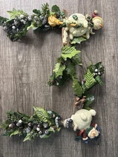 1999 ABC Distributing Inc Snowman Sleigh Iceskating Mistle Toe Christmas Wreaths