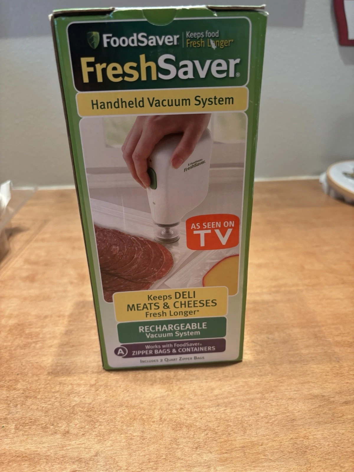 Food Saver FreshSaver Handheld Cordless Rechargeable Vacuum Sealer System
Opens in a new window or t