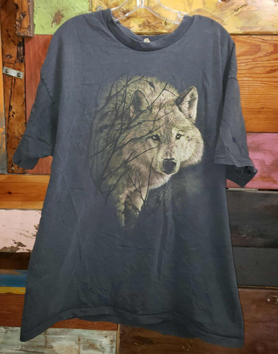 Vintage Natural Wonders 1996 Single Stitch Wolf Shirt Mens XL