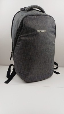Incase Tensaerlite Rucksack City Compact grau ca. Größe 46 x 27 x 15 cm gebraucht