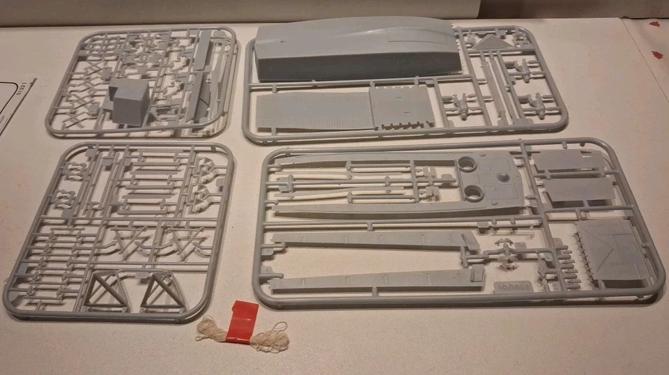 Airfix - 01321 - 1:72 - LCVP Landing Craft Series 1 - unbebaut, OVP - Bild 2 von 4