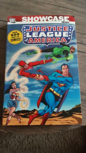 Showcase Presents Justice League of America Vol 2     DC 2007   1st Print    TPB - Picture 1 of 2
