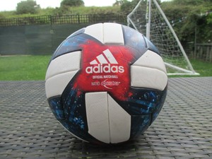 adidas nativo questra