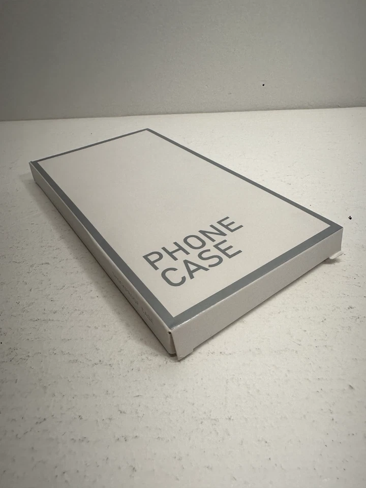 Funda Transparente para iPhone 14/15 Magnética Compatible con MagSafe Foto 2 de 4