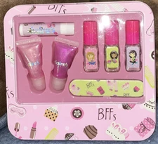 BFF’S LIPS & NAILS SET IN COLLECTOR TIN SUPER CUTE!!