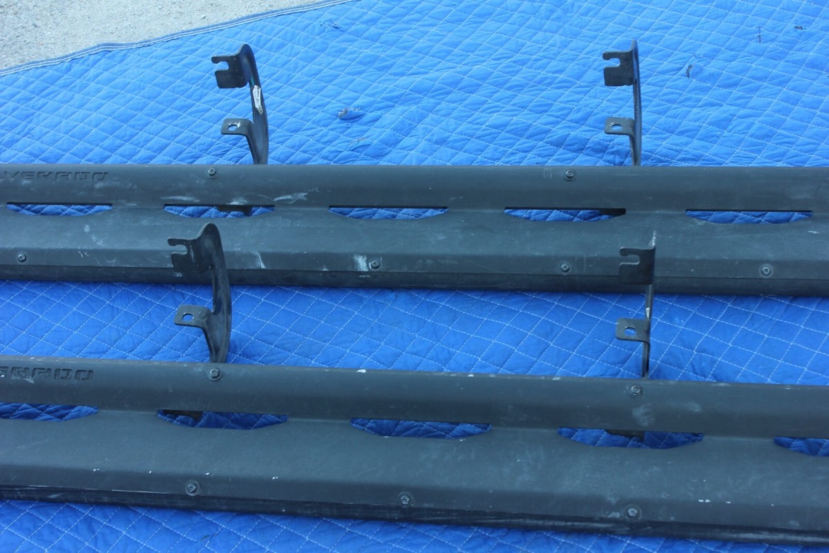 19-24 SILVERADO SIERRA SPORT MOLDED GROOVES RUNNING BOARD ASSEMBLY  