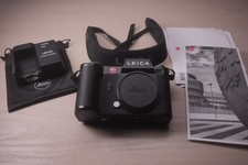 Leica SL2 47.0MP Mirrorless Camera - Black (Body Only)