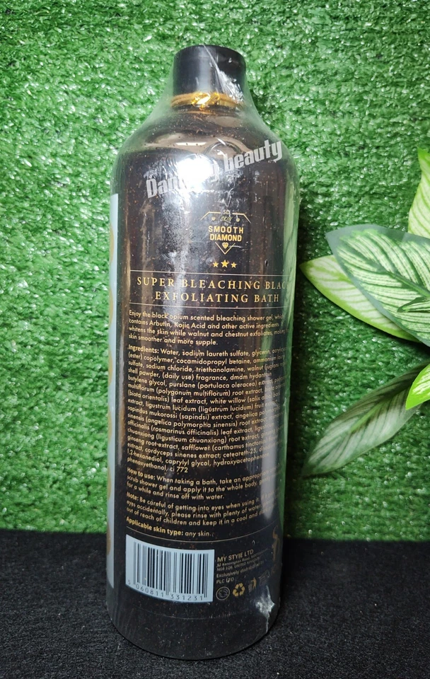 Smooth Diamond Super Bleaching Black Exfoliating Bath 1000ml ( Fast Whitening) - Image 2 of 2