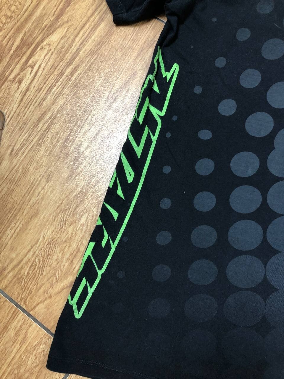 Picture 4 of 11
