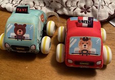 Melissa  Doug Kids Pull Back Town Cars Taxi Unih Toy Play