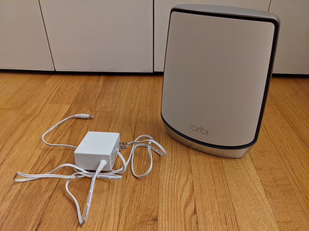 NETGEAR Orbi RBS850 Satellite Tri-Band Mesh WiFi 6 AX6000 NETGEAR Orbi RBS850 Satellite Tri-Band Mesh WiFi 6 AX6000