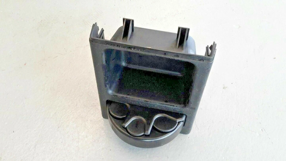 Оригинальные консольные подстаканники для монет 51168217957 для 2001-2005 BMW 325ci 325i 325xi 330c - Изображение 4 из 4