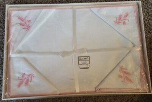 NEW VINTAGE KAY WALT CREATION 8 PC MAT SET IN ORIGINAL BOX