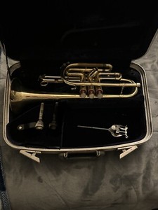 Conn "Director" Cornet/Trumpet w/ Case + Mouthpiece + Accessories