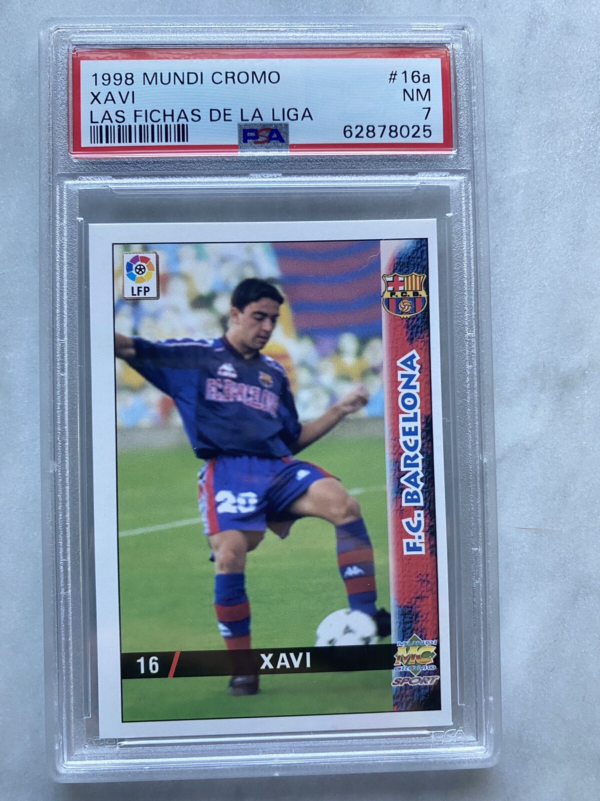 Xavi Hernandez 1998 Mundi Cromo Liga #16 Base Price Guide - Sports