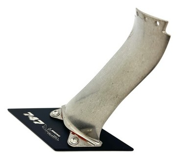 Boeing 747 JT9 Titanium Jet Engine Blade Display Pilots Gift