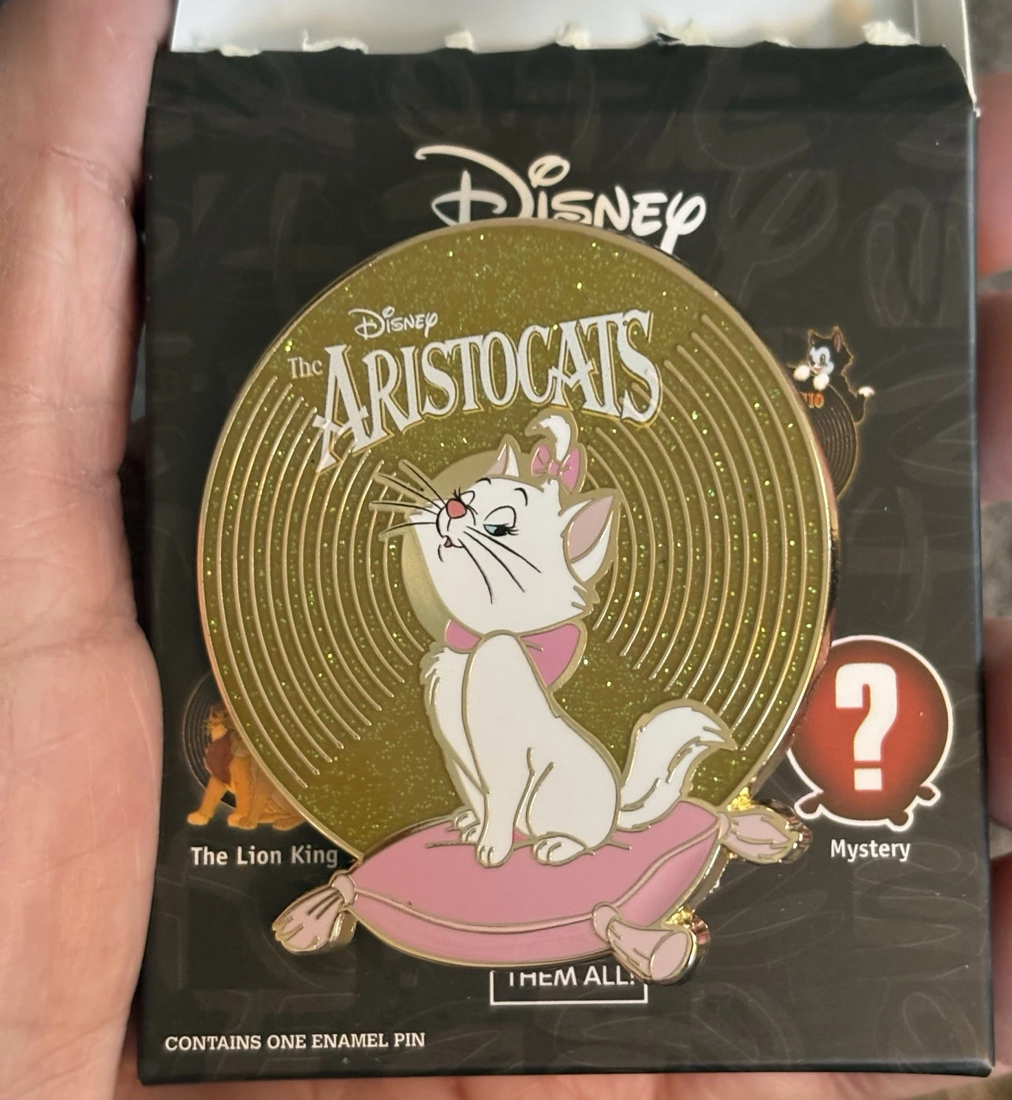 Aristocats Marie Chaser Vinyl Pin Palm Pink A La Mode LE 100