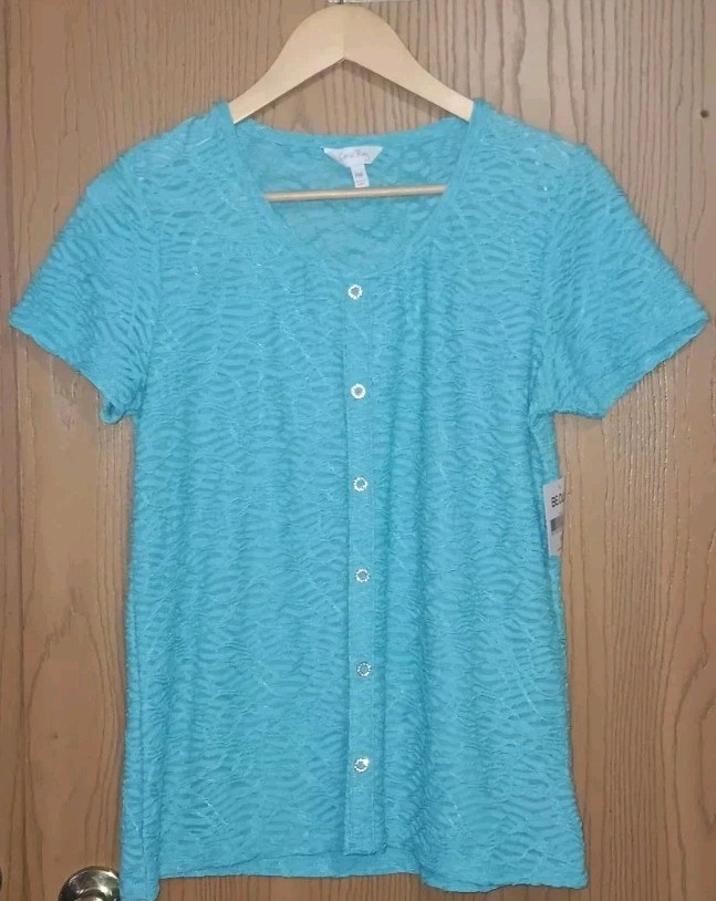 NWT! Coral Bay Textured Short Sleeve Shirt Womens Size PM Ocean Blue Rhinestone