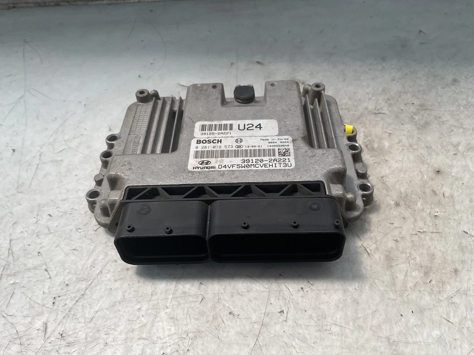 CENTRALINA MOTORE PER HYUNDAI i40 Serie (CW) (11) 39120-2A221 0281019573 Diesel - Immagine 3 di 4