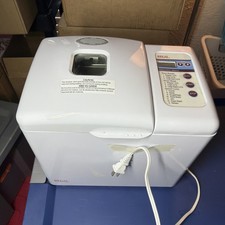 Regal Breadmaker Model K6732 with Pan *TESTED...