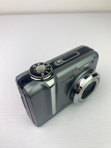 Kodak EasyShare Z1275 12.0MP Compact Digital Camera - Spares or Repair - Picture 3 of 10