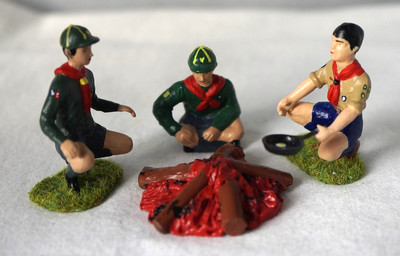 3 Pfadfinder Metallfiguren Jungtiere und Pfadfinder Lagerfeuer Kochen Pfadfinder
