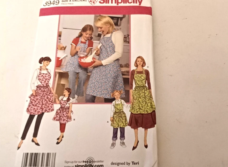 Simplicity 3949 Mommy And Me Matching Apron Retro Heart Shape Pockets UNCUT - Image 3 of 4