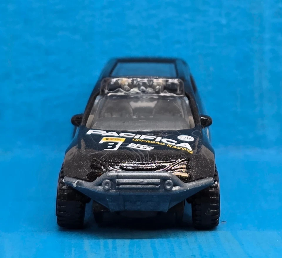 Hot Wheels Chrysler Pacifica Black Offroad Racing 2018 Diecast Minivan 1/64 - 02 - Image 3 of 4
