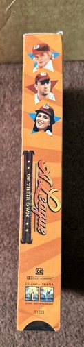 NEW Factory Sealed A League of Their Own VHS 1993 Madonna, Hanks, Davis - Imagen 2 de 5