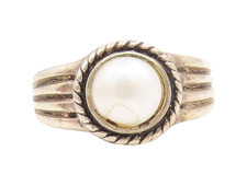 925 Sterling Silver Vintage Ring Round Pearl Elegant Grooved Band Sz 7 RG35268