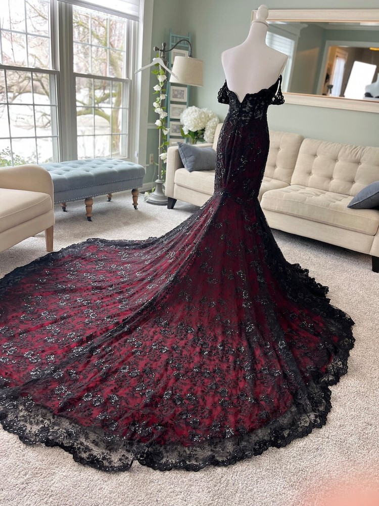 Sexy Gothic Crimson Mermaid Wedding Dresses Sweep Train