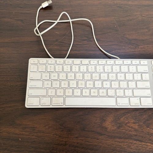 Genuine Apple A1243 Aluminum USB Keyboard With Numeric Keypad - Picture 3 of 7