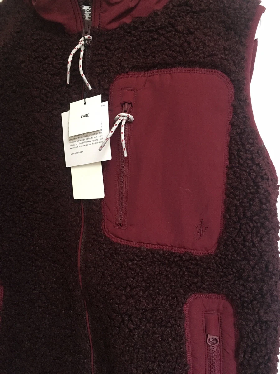 Uniqlo fleece vest 2025