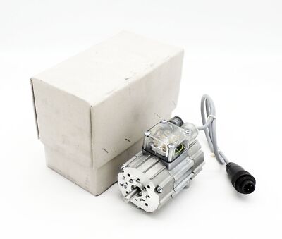 Dunkermotoren DR62.0x40-4 3~Y/D 400/230V 18/19W 100/1400rpm AC-Motor -unused-