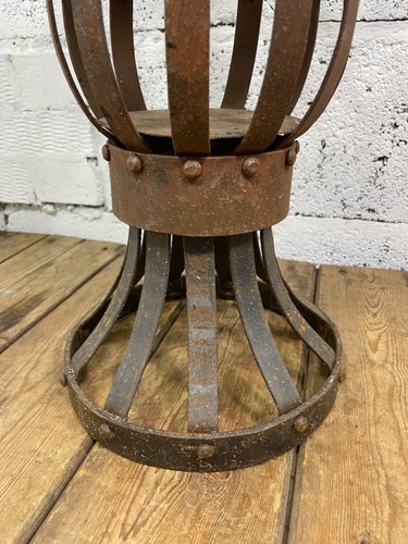 Large Vintage Rustic Heavy Duty Riveted Iron Lattice Garden Planter Urn Fire Pit - Picture 9 of 12
