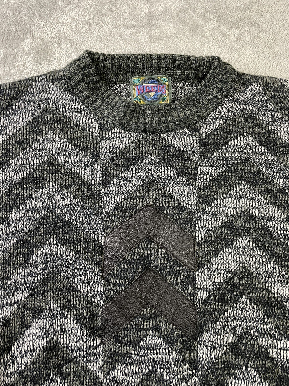 Picture 3 of 12
