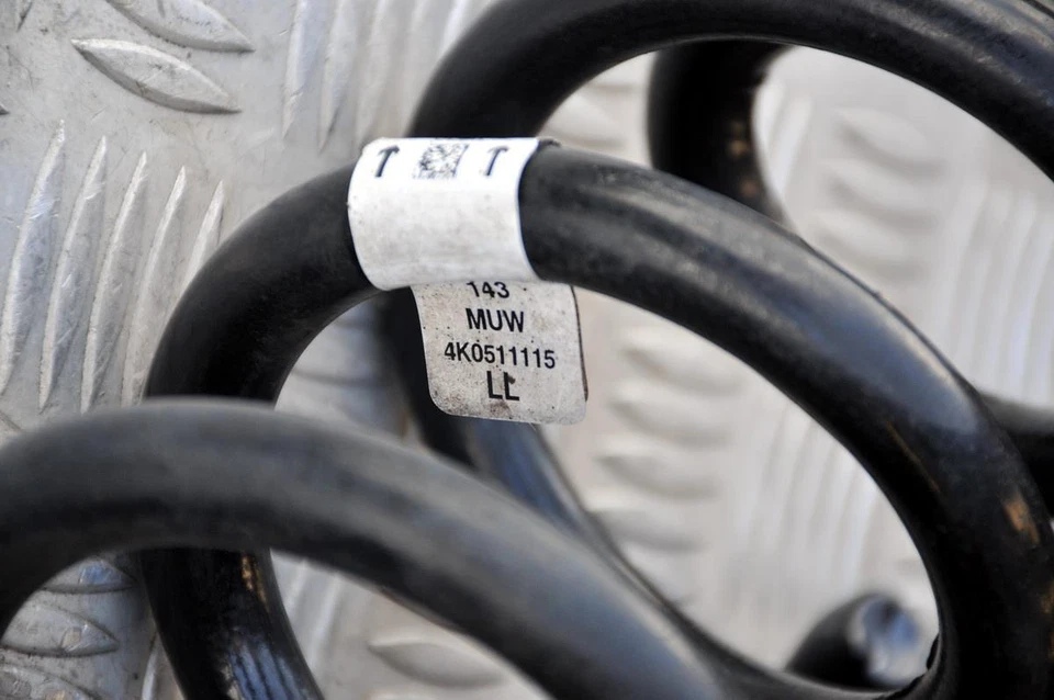 Audi RS6 C8 / RS7 4KA Juego de 4 resortes helicoidales 4K0511115LL + 8W0411105HN Foto 3 de 4