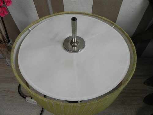 große DDR Tisch Lampe Nachttischlampe mit breiten Schirm aus Stoff Vintage - Bild 11 von 14
