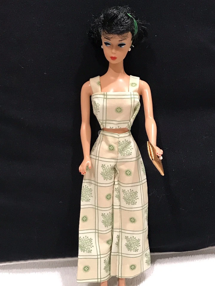 Calça Barbie Estilo Vintage Palazzo Perna Larga Top Bolsa Dourada Sem Boneca Caseira - Imagem 2 de 4