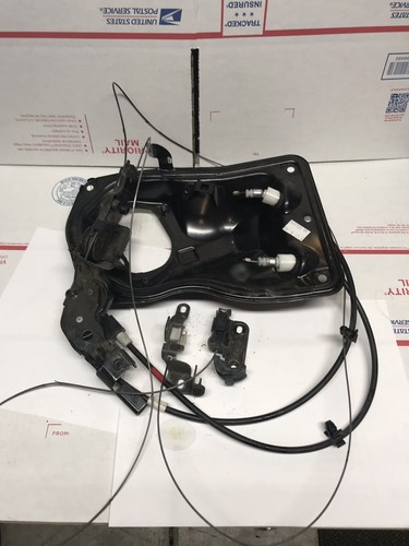 04 09 Toyota Sienna Genuine Rear Right Power Sliding Door Cable W O Motor C 35r 04 09 Toyota Sienna Genuine Rear Right, Toyota Sienna Power Sliding Door Cable